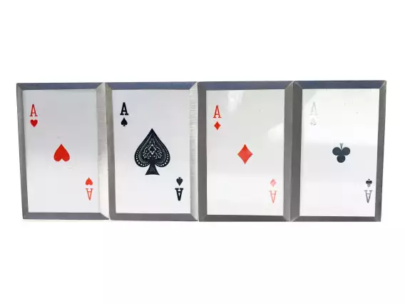 Flush Aces Playing Card Throwers Set of 4 with Pouch - Image 2