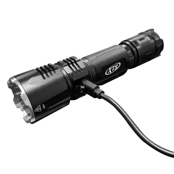 XT26 1800 LUMEN LED FLASHLIGHT - Image 3