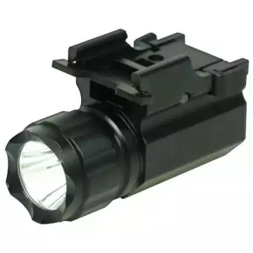 Quick release flashlight